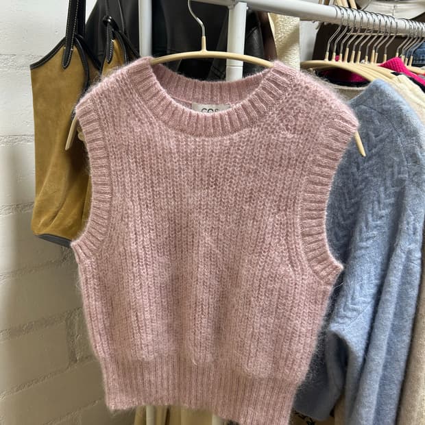 COS(코스) 모헤어 니트 베스트 베이비핑크 XS