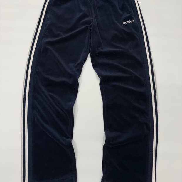 아디다스 와이드핏 벨벳 트랙 져지 팬츠