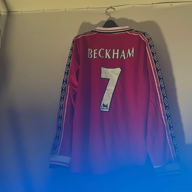 맨유 98-99 베컴 긴팔 유니폼 XL