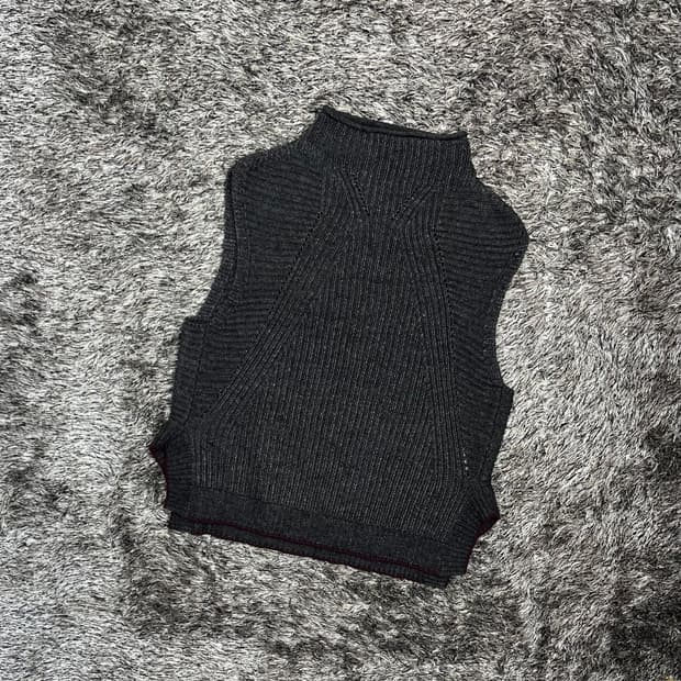 구호 여성 울 베스트 조끼 (FREE)