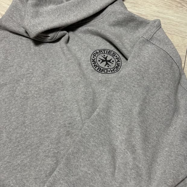 펀치드렁크파티즈 후드 그레이 1사이즈