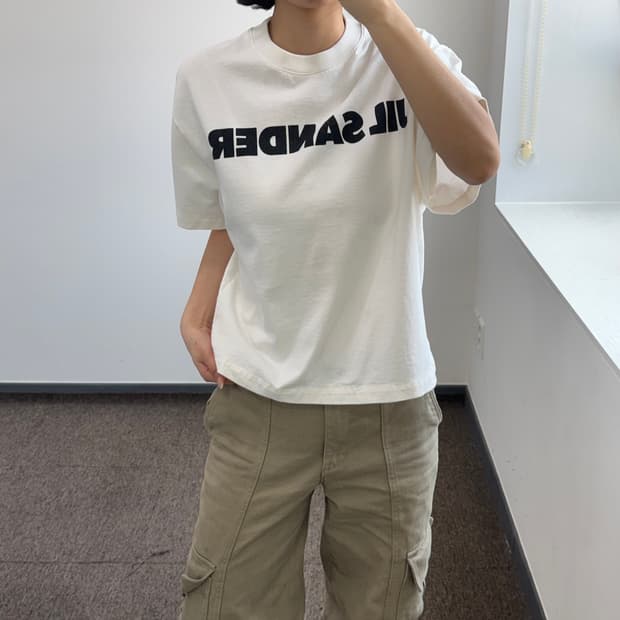 Jil Sander 질샌더 스펠아웃 로고 화이트 반팔