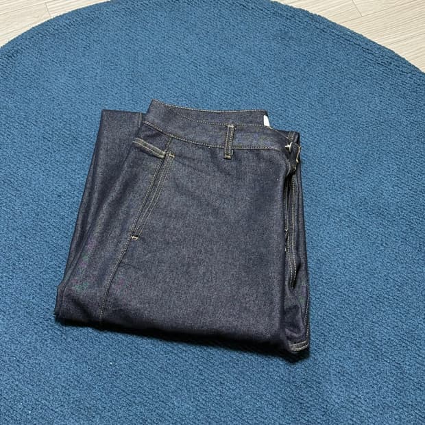 [L] 노이즈 워시드 딥 커브드 데님 팬츠 인디고