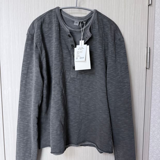 [3]폴리테루 26ss 헨리넥 차콜