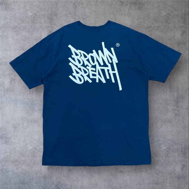 브라운 브레스 빅로고 블루 반팔티