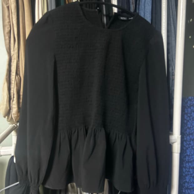 미쏘 블랙 프릴 블라우스 S