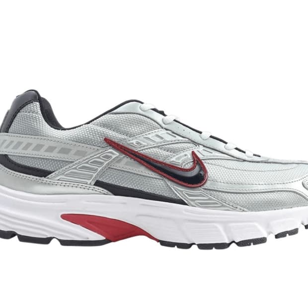 [285] 나이키 이니시에이터 메탈릭 실버 블랙