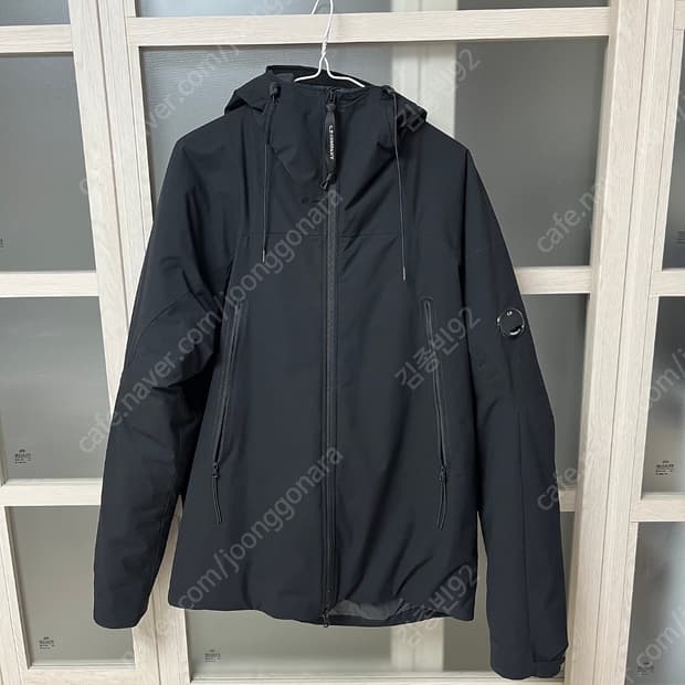 cp컴퍼니 프리마로프트 L