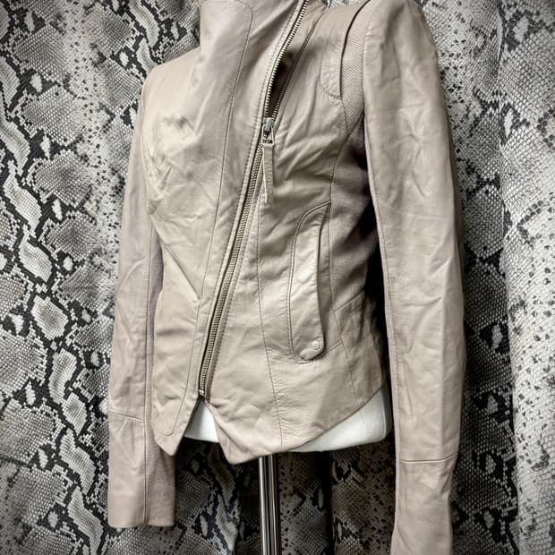  Anne Klein Draped Utility SheepSkin Lea