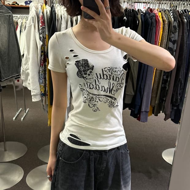 M)Japanese vintage y2k 스컬 트임 반팔