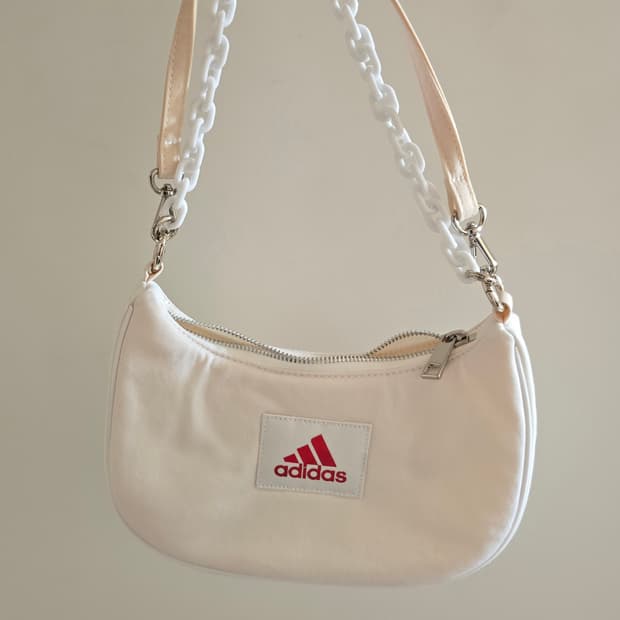 아디다스 리사이클 호보백 고다킹(GODAKING)