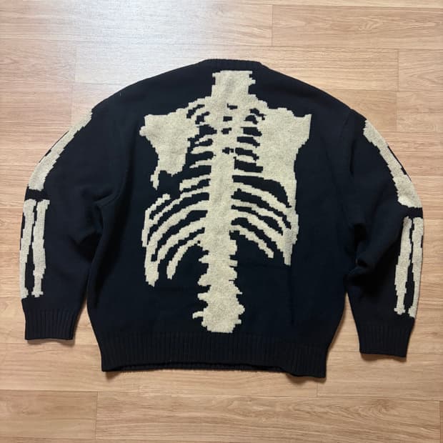 (1)캐피탈 울 본 니트 크루넥