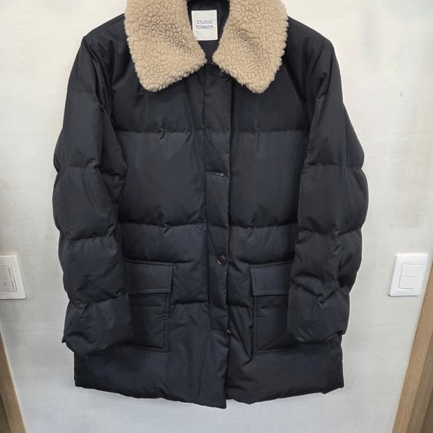 스튜디오 톰보이 퍼 카라 덕다운 패딩 프리 