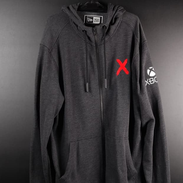 뉴에라x엑스박스 콜라보 후드집업