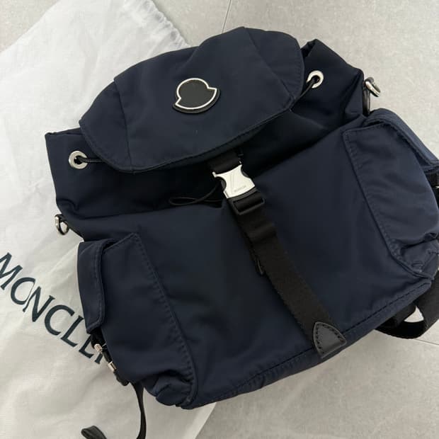 몽클레어 백팩 정품