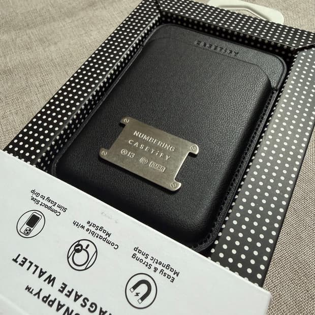 케이스티파이x넘버링 NUMBERING 맥세이프 카드지갑