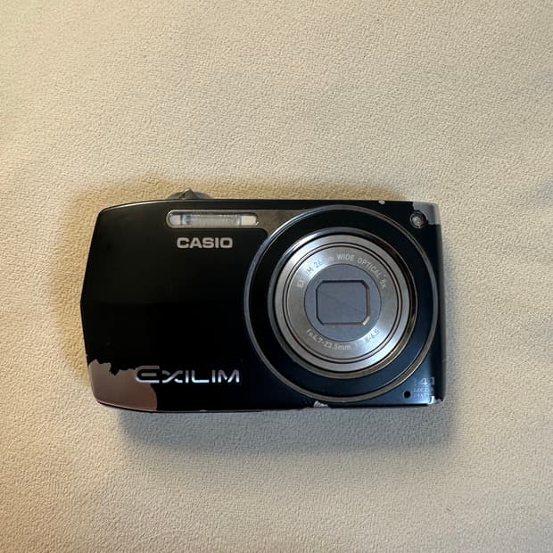 카시오 z2300디카 디지털카메라 