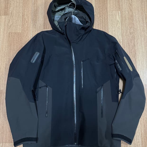 [L]아크테릭스 사이드와인더SV고어텍스 자켓