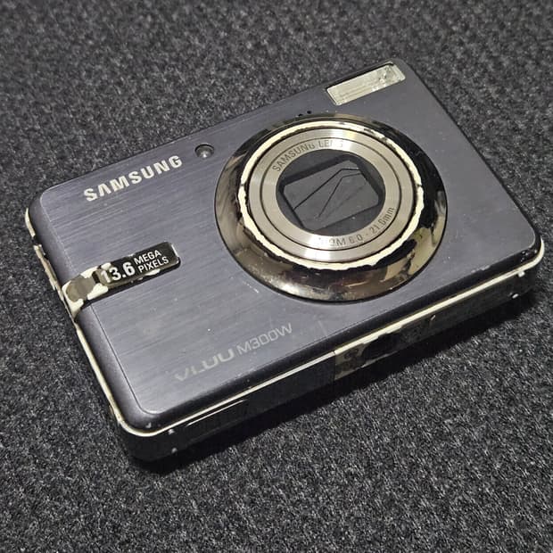 삼성 VLUU M300W 빈티지 디카 판매합니다