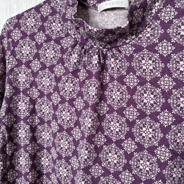 🍇 Amethyst Medallion Blouse