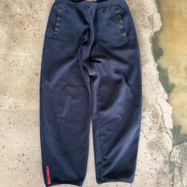 99aw 프라다 스포츠 플리스 팬츠