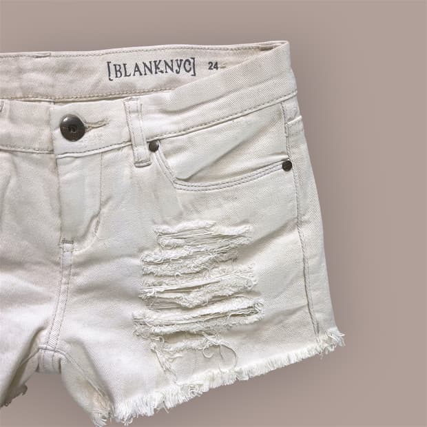 [BLANKNYC] 정품 크림 숏팬츠 판매 (미착용 새제품)