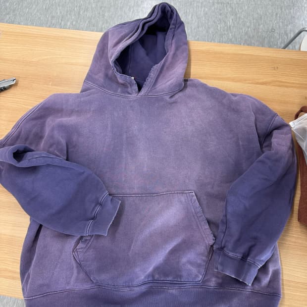 퍼플 데미지 후디 