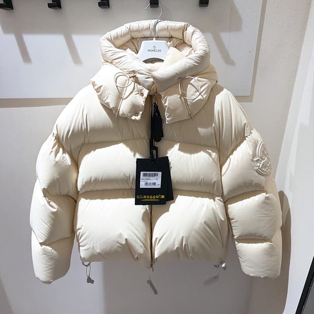 (정품/새상품) 몽클레어 x 락 네이션 바이 제이지 안틸라 숏 다운 자켓