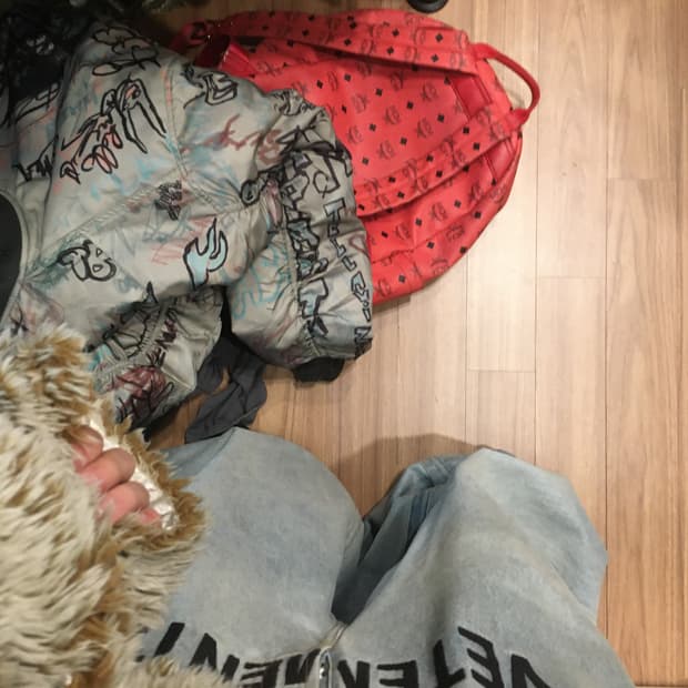 Vetements 자수 배기데님