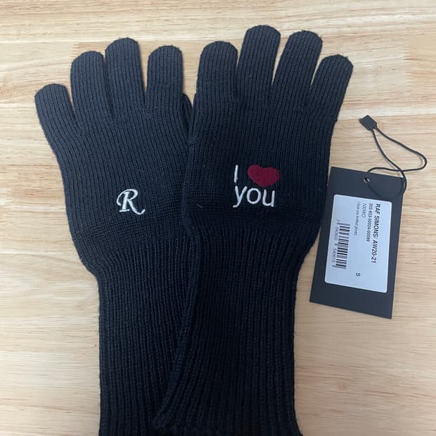 라프시몬스raf simons iloveyou 장갑