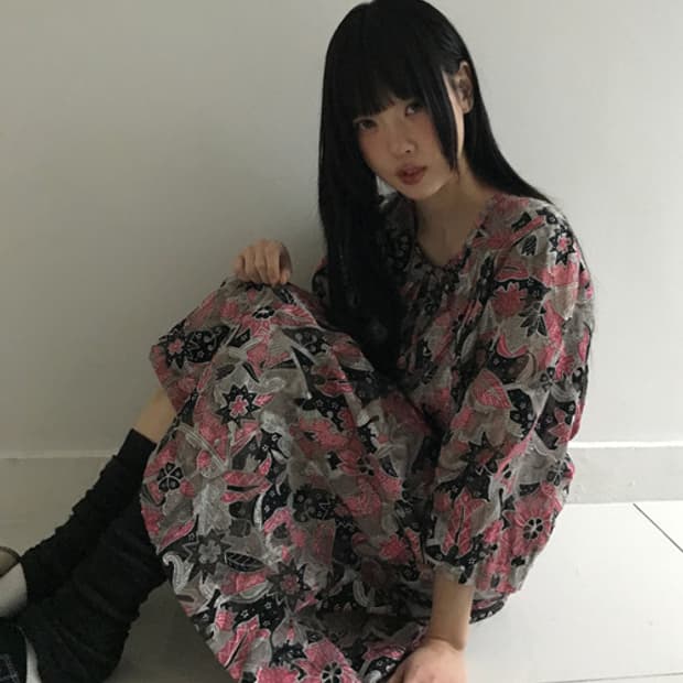 Oriental Shirring U Neck Dress