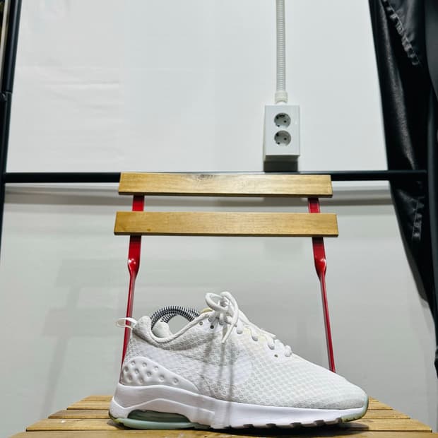 230) 나이키 운동화 여성 여자 신발 에어맥스 모션