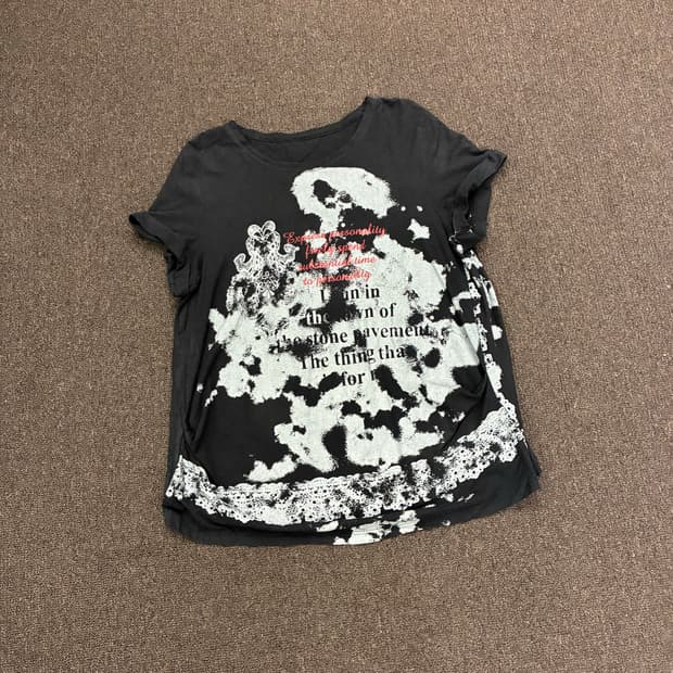 OS) Japanese vintage 여성 비즈 디테일 프린팅 반팔