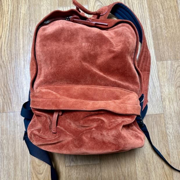 마지셔우드 스웨이드 백팩