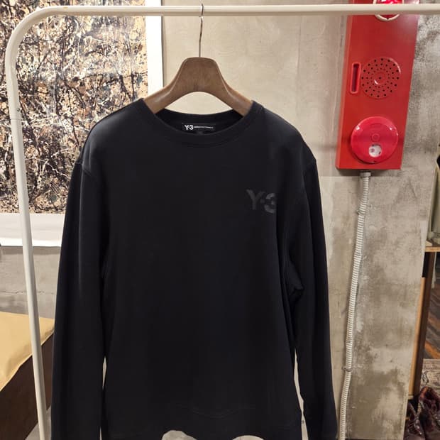 요지야마모토 y-3