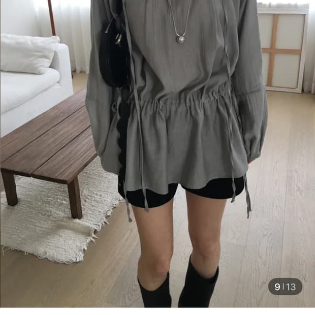노비야카 Grove shirring blouse - ash blue