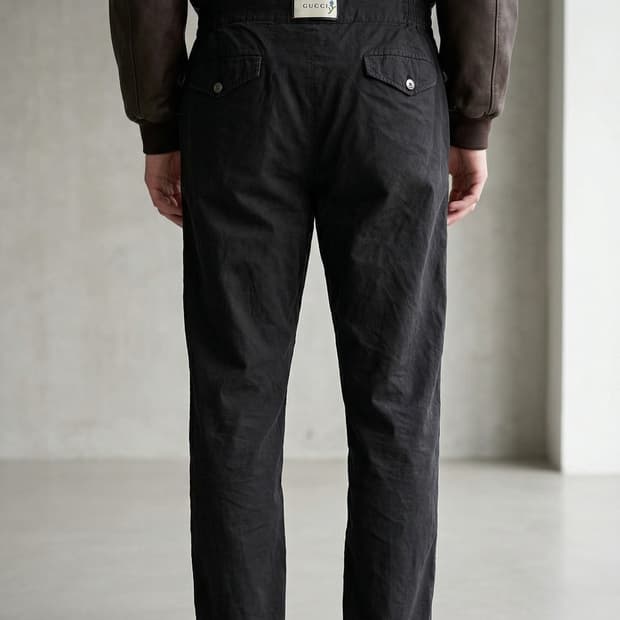 48/ 구찌 백로고 패치 가먼트다잉 치노팬츠