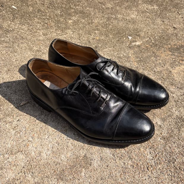 265) Ermenegildo Zegna 블랙 레더 캡토 드레스 슈즈