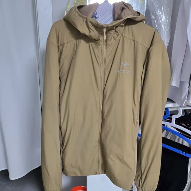 아크테릭스 아톰 M 사이즈 캔버스 색상 국내 가격텍 있으니 국내 A/S 