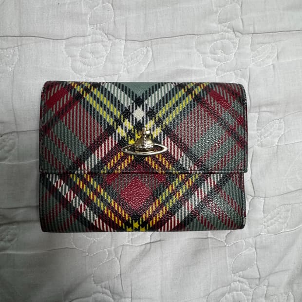 비비안웨스트우드 3단지갑