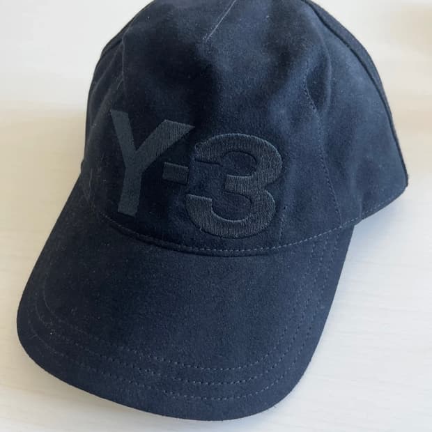 Y-3 요지야마모토 블랙 로고 볼캡 OSFA