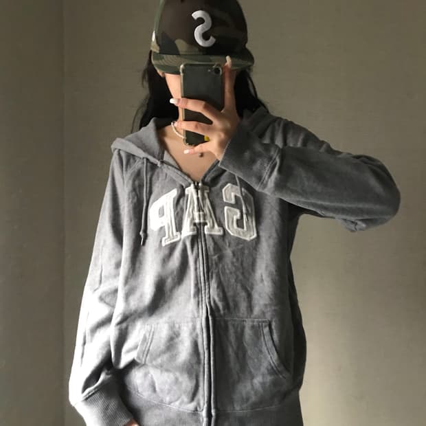 갭 그레이 후드집업