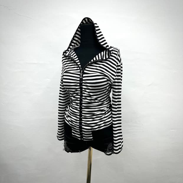 Y2K striped cubic detail hoodie