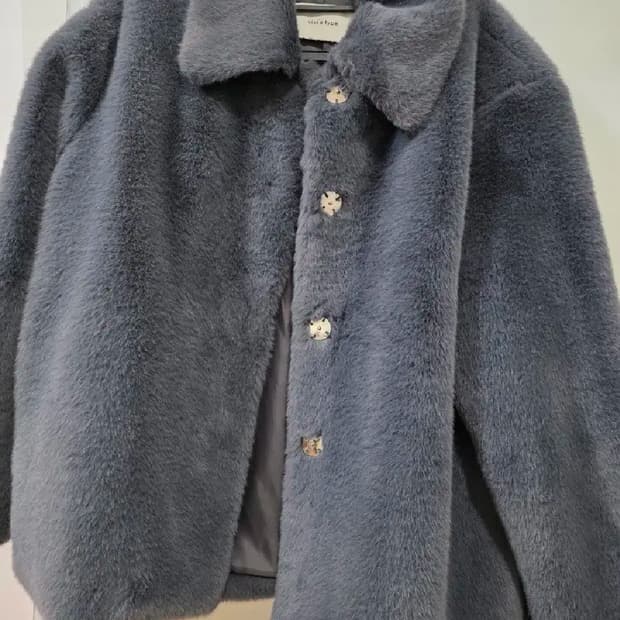 그레이시 페이크 퍼 자켓