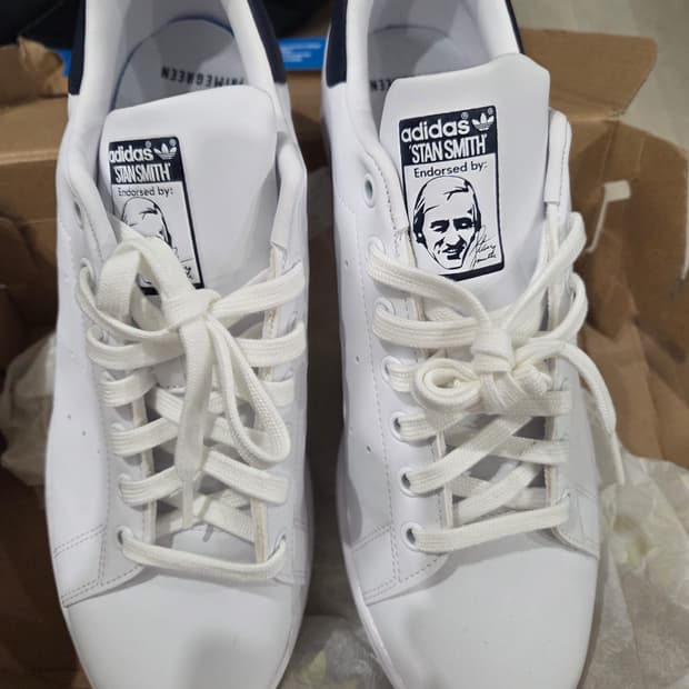 아디다스 스탠스미스 흰 네이비 285