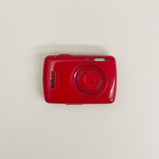 니콘 쿨픽스 s01 레드 (Nikon coolpix s01)