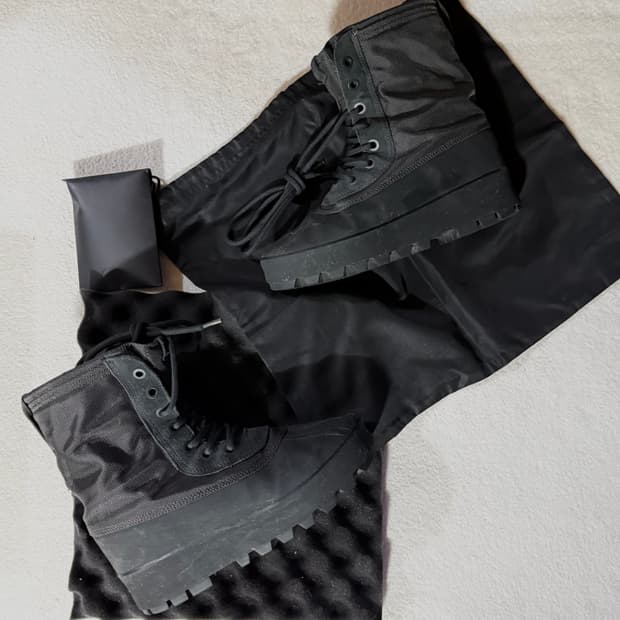 칸예 아디다스 이지 950 블랙