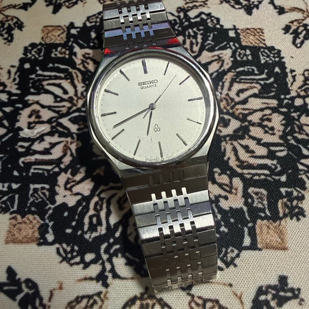SEIKO 빈티지 쿼츠 시계