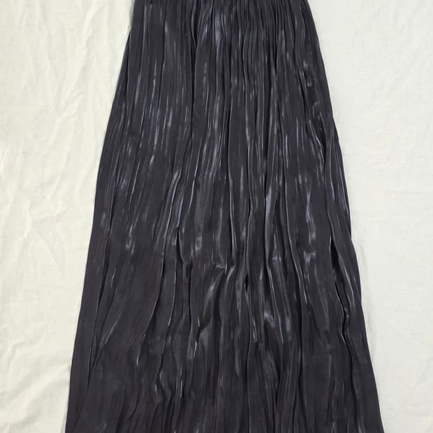 육육걸즈 물결 플리츠 롱스커트