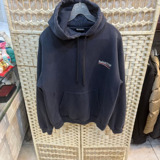 100 정품 발렌시아가 웨이브로고 후드티 팝니다